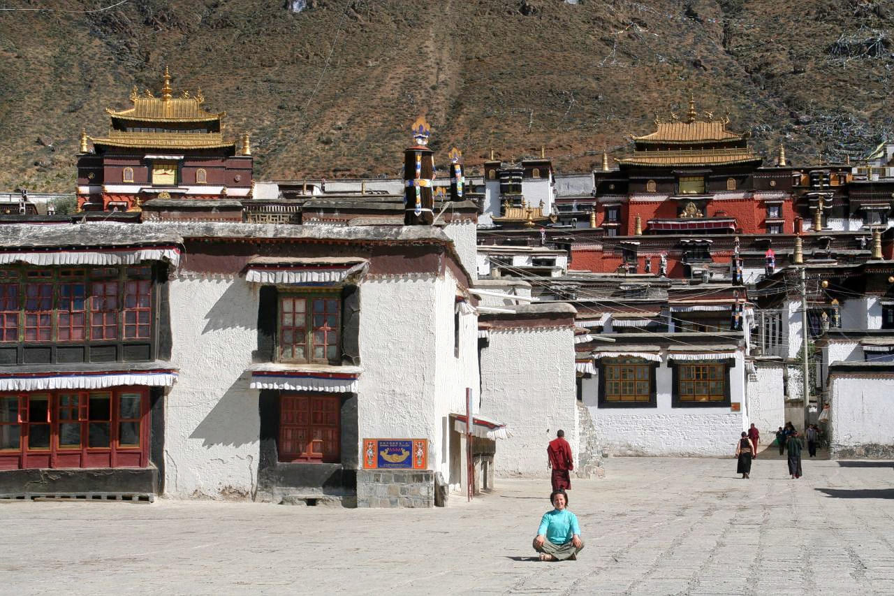 Tashilunpo Monastery Overview