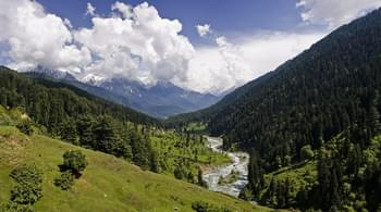 6u8yqfe8mjrftfd5iibiaviwp43n 1200px pahalgam valley
