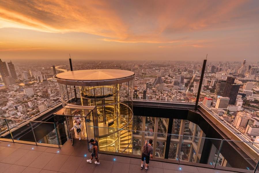 Dare to step on the glass floor and see Bangkok from a whole new perspective