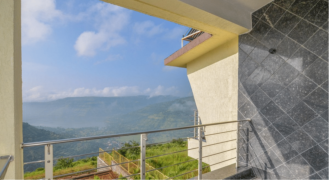 Experience villa stay with pool near Panchgani Image