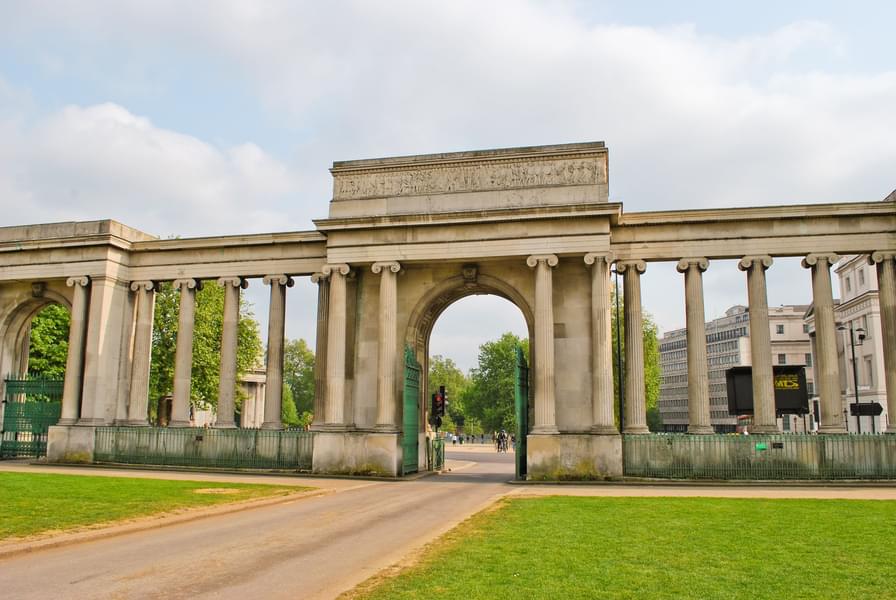 Apsley Gate, Hyde Park