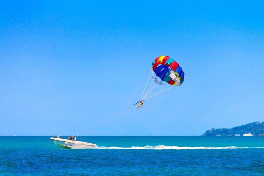 Parasailing In Pondicherry Image