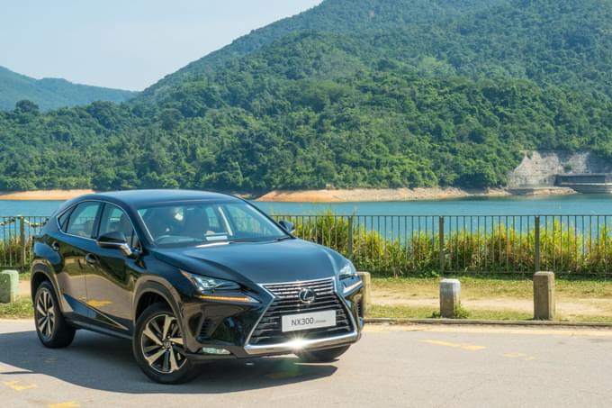 Lexus NX 300