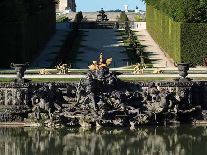 Neptune fountain