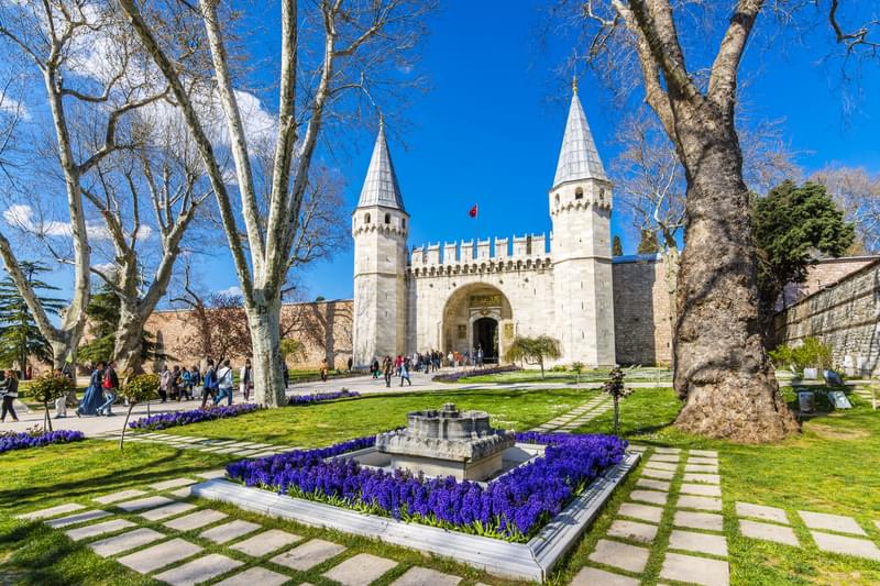Plan your Visit to Topkapi Palace: Timings, Tips & How to Reach