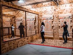 Axe Throwing Experience in Sydney