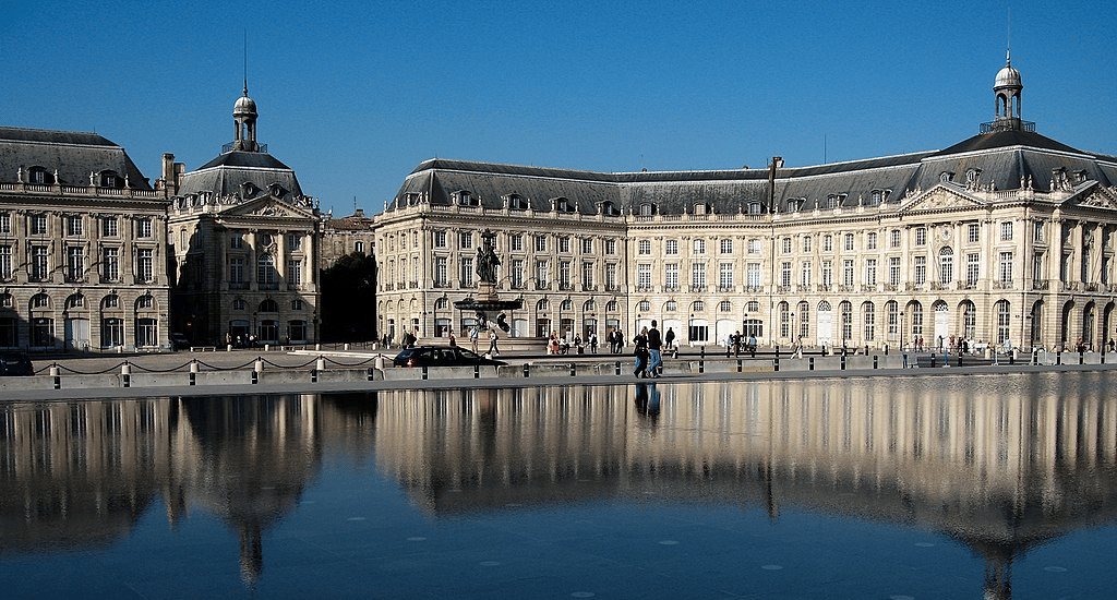 Water Mirror