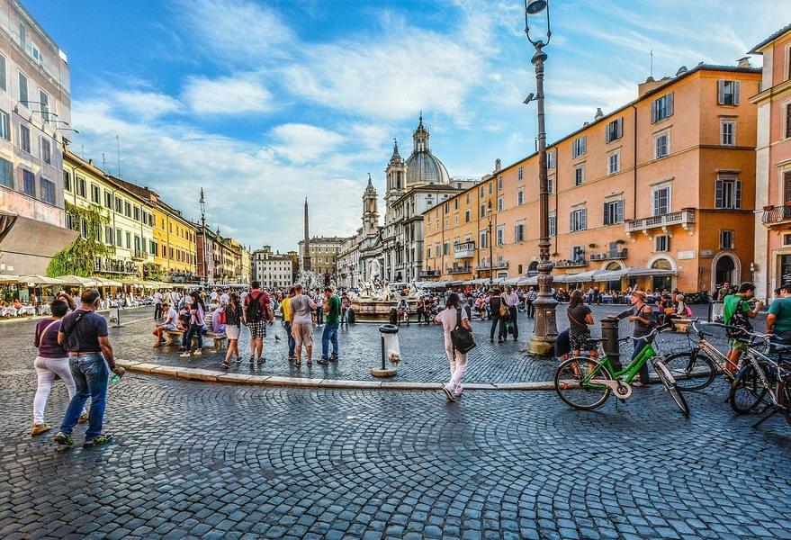 Experience a 3-hour private walking tour in Rome