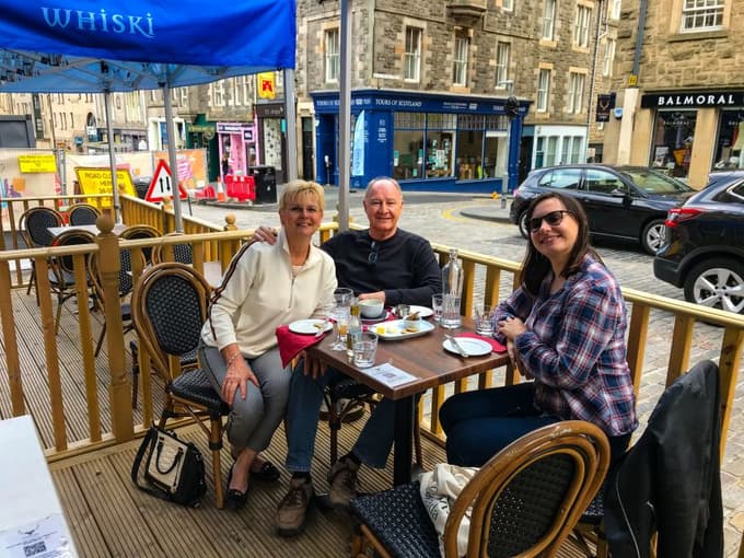 Taste the food of Edinburgh with the help of a local