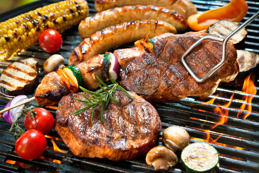 Enjoy delicious BBQ dinner at the campsite