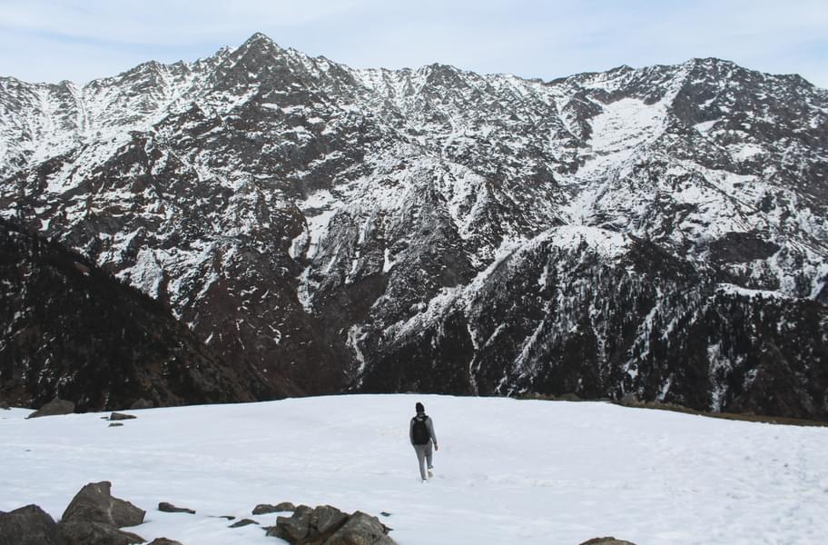 Winter expedition to triund hills 