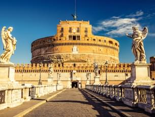 Visit the gorgeous Castel Sant’Angelo