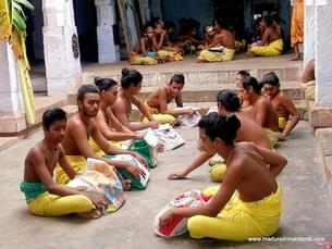 7owl4qqkntvvirw1xez0ek7g0nna m subramanyaswamy temple   thirupparakundram4