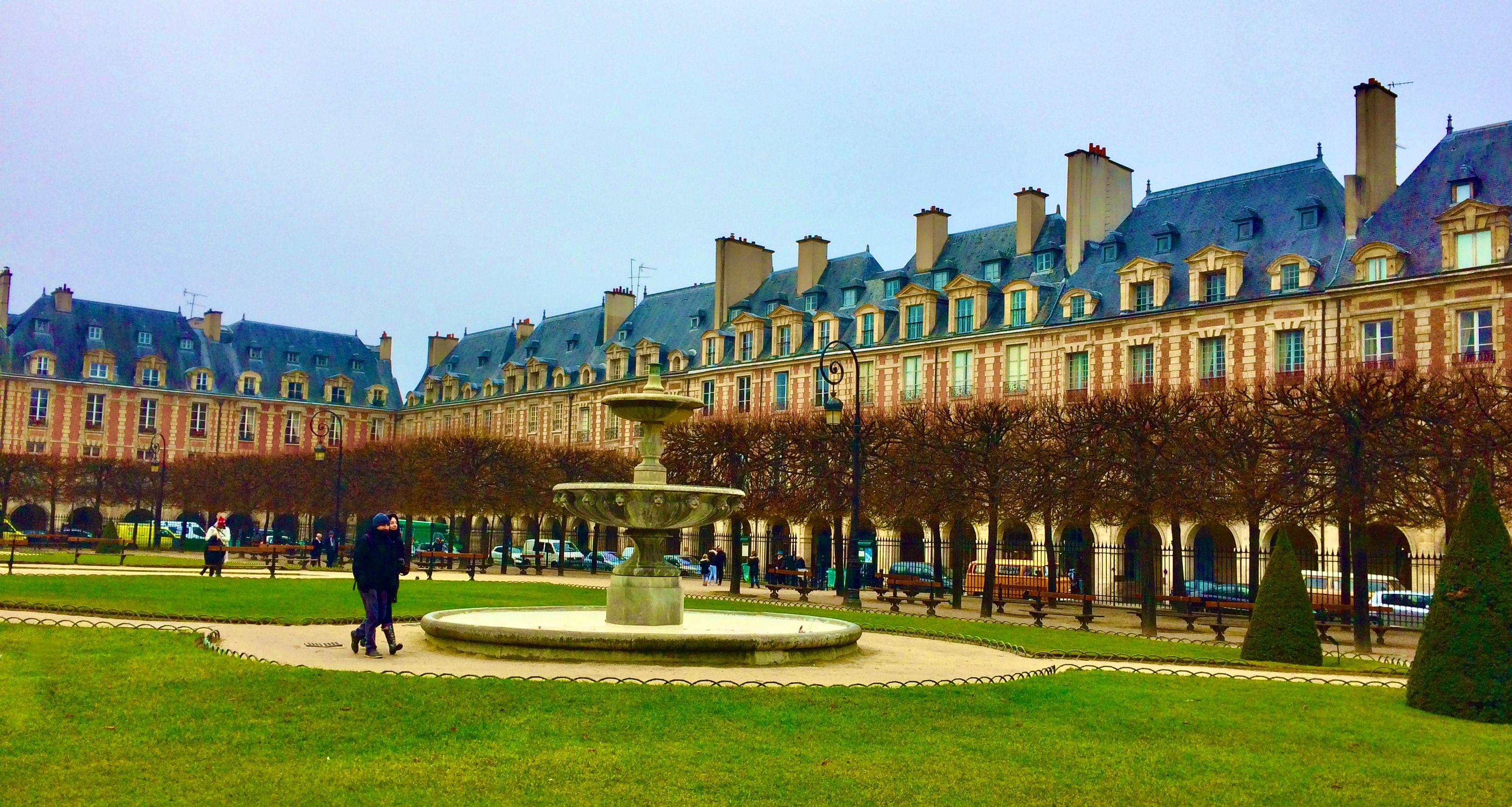 Place Des Vosges, Paris | Things To Do & See, History And Tips