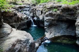 Devkund waterfall trek