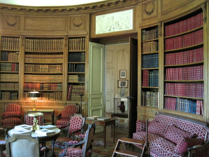 Library at Musée Nissim de Camondo