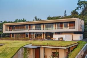 7sz7v9oiesesyvf8flm06dsc21vr 181663054