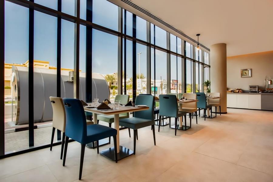 Lemon Tree Hotel Dubai Image