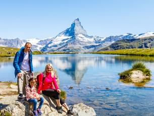 Click amazing snaps at the most scenic spot of Zermatt - Matterhorn