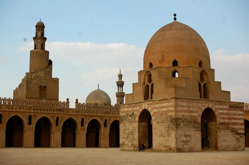 Climb the Spiral Minaret