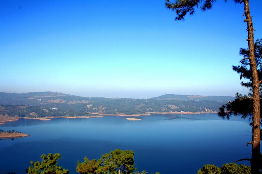 Hire A Guide In Shillong Image