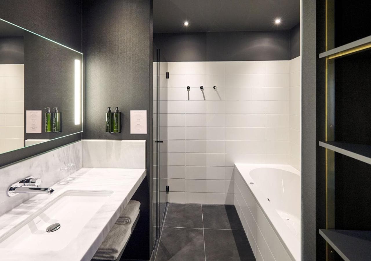 Van Der Valk, Amsterdam