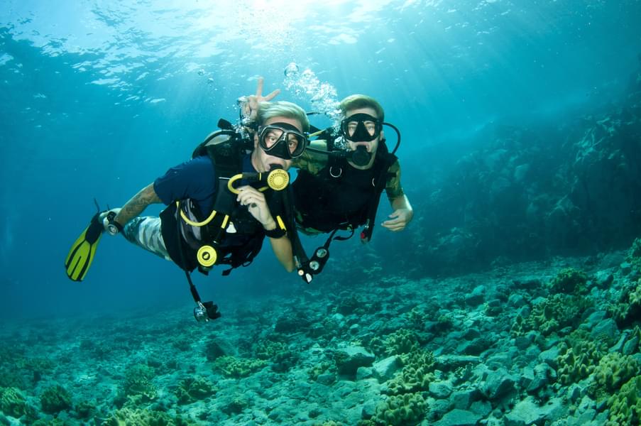 Deep Diving Dubai