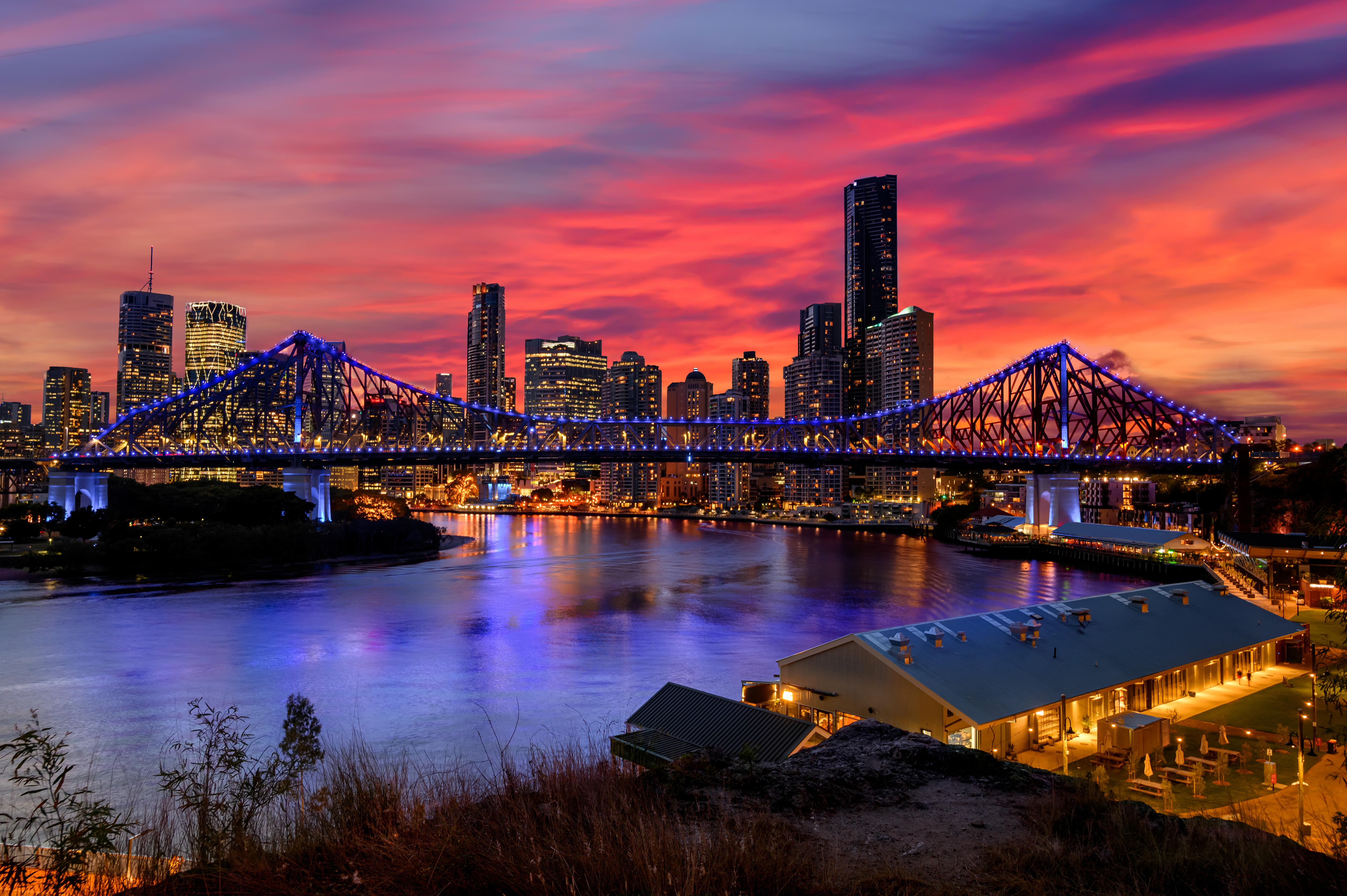 Capture the night lights of Brisbane from the summit of Story Bridge