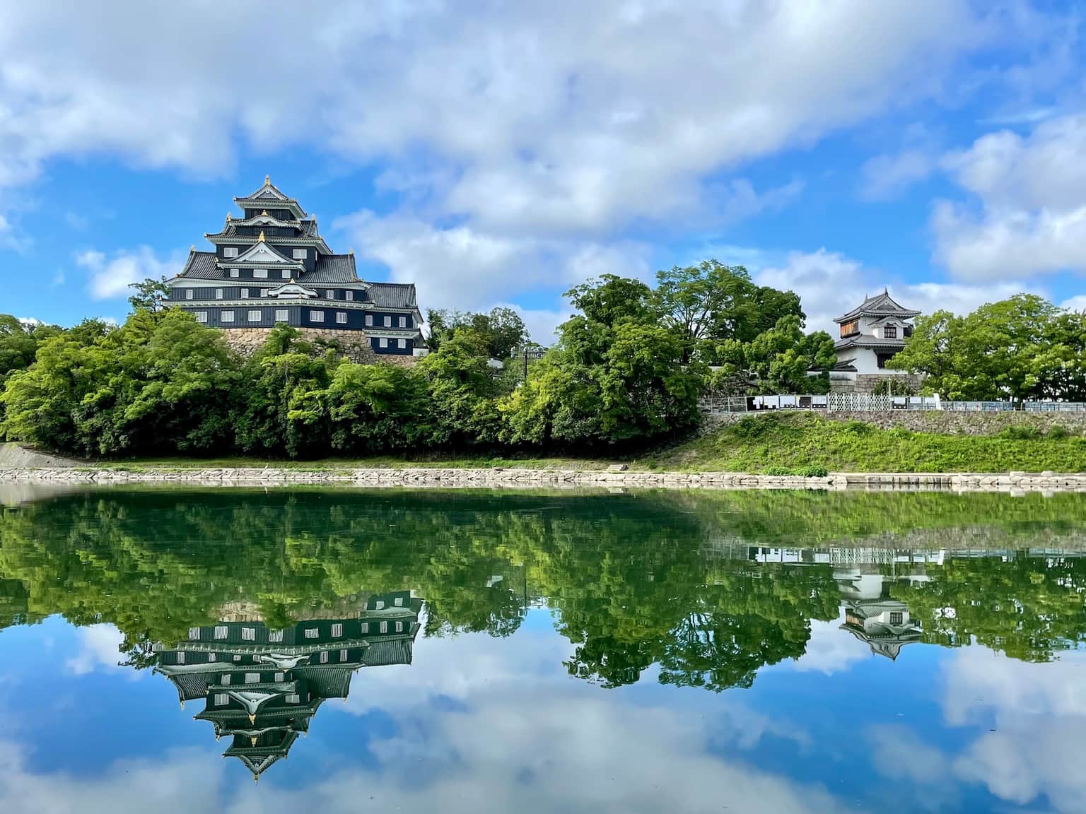 Visit the Okayama Castle