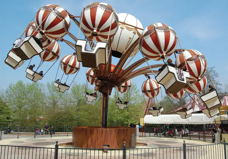 Queens Land Amusement & Water Park Image