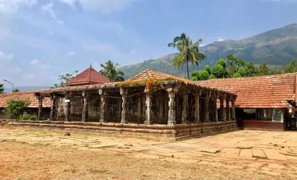 Pray at Thirunelli Temple