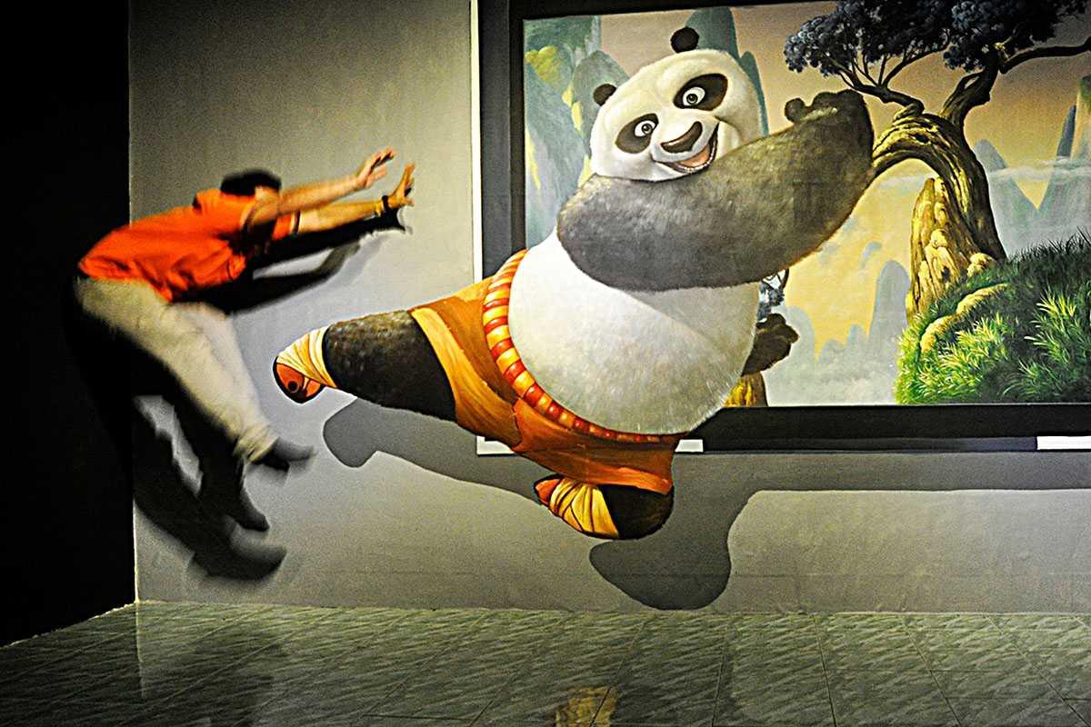 Go on imaginary daring adventures with the help of the museum's 3D murals