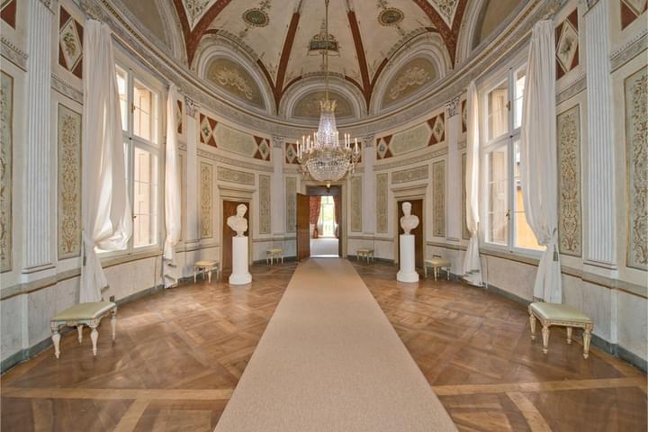 Oval Room (‘Everyday Dining Room’)