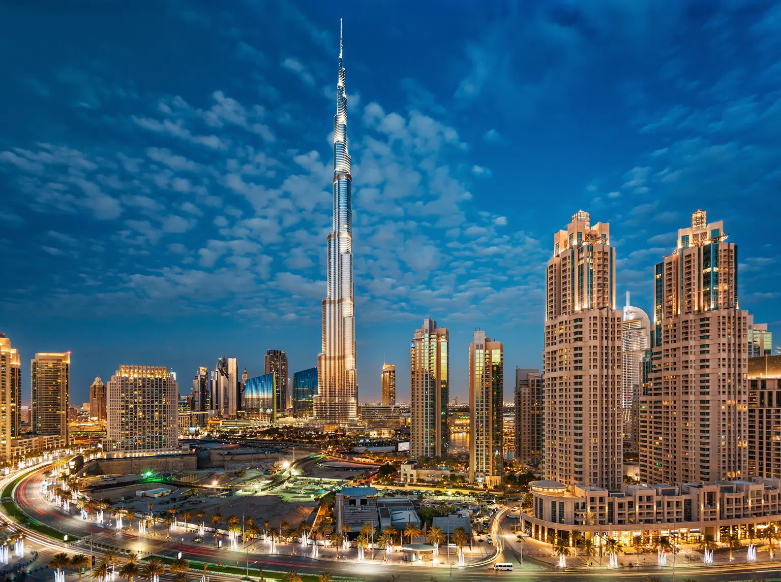 <em>UAE</em> Tour Packages From Pune 