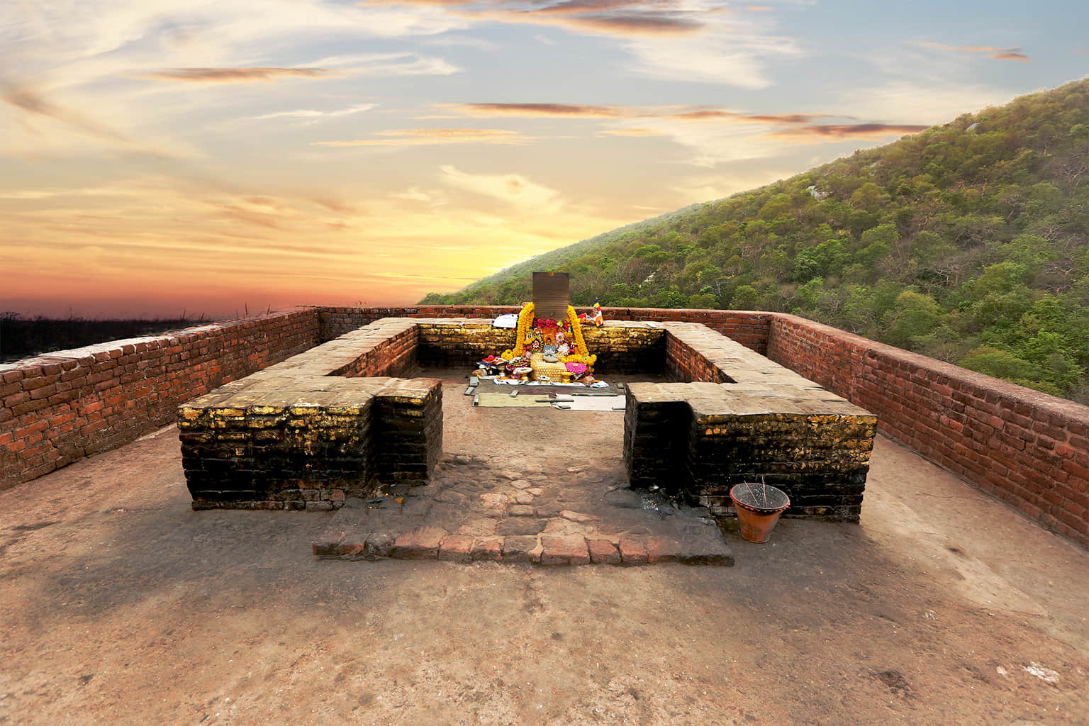 Griddhakuta Peak, Rajgir, <em>Bihar</em>