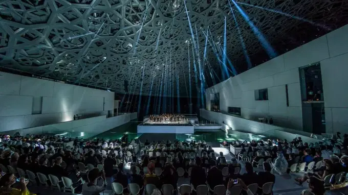 louvre abu dhabi