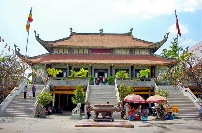 Vinh Nghiem Pagoda