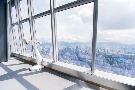 Sky100 Hong Kong Ticket Enjoy Panoramic Views Of The City