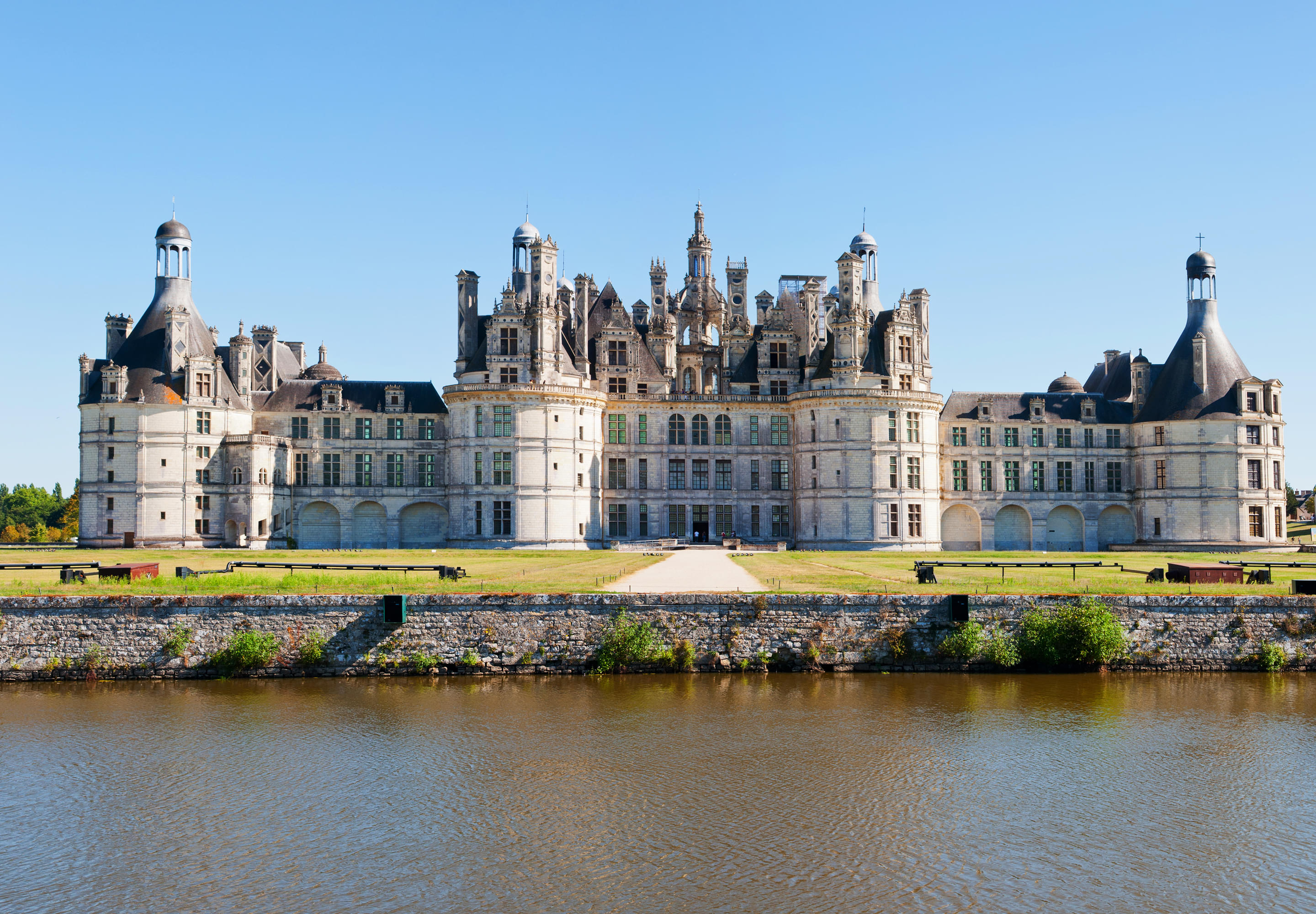 Chateau de Chambord Paris Overview