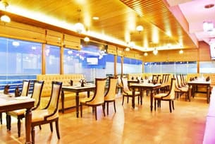 8i0hkjvge5u0a78pztf35omk5yl4 r