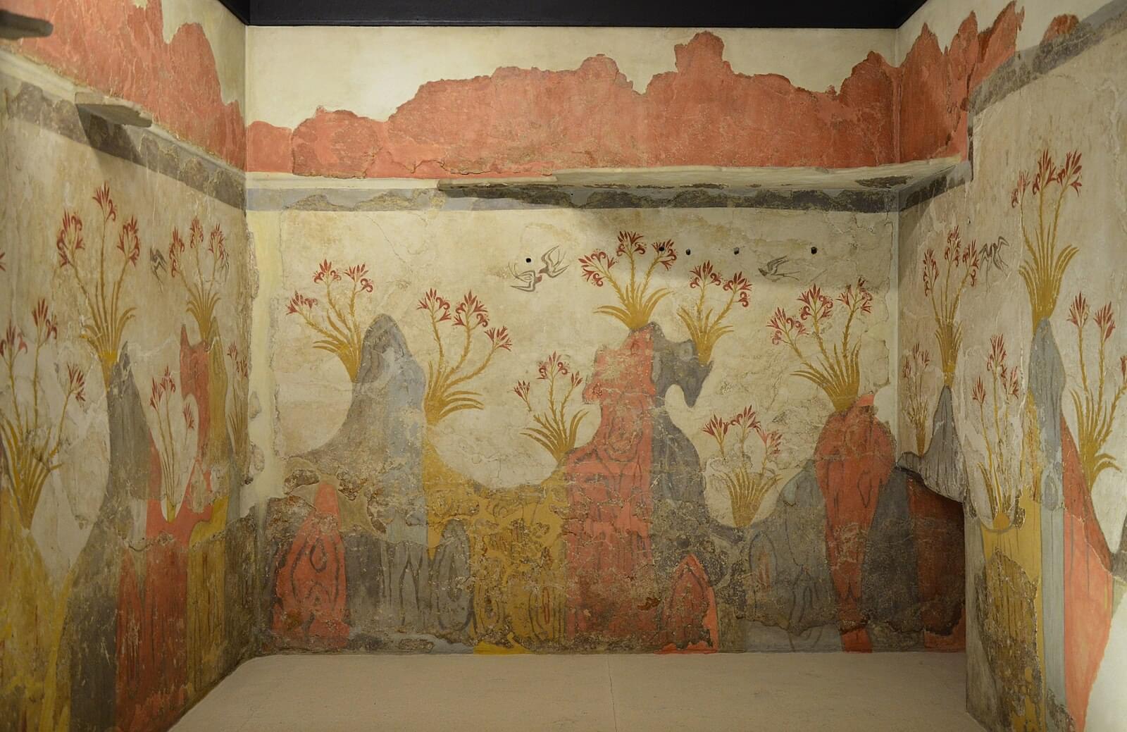 Explore the Archaeological Museum of Thera