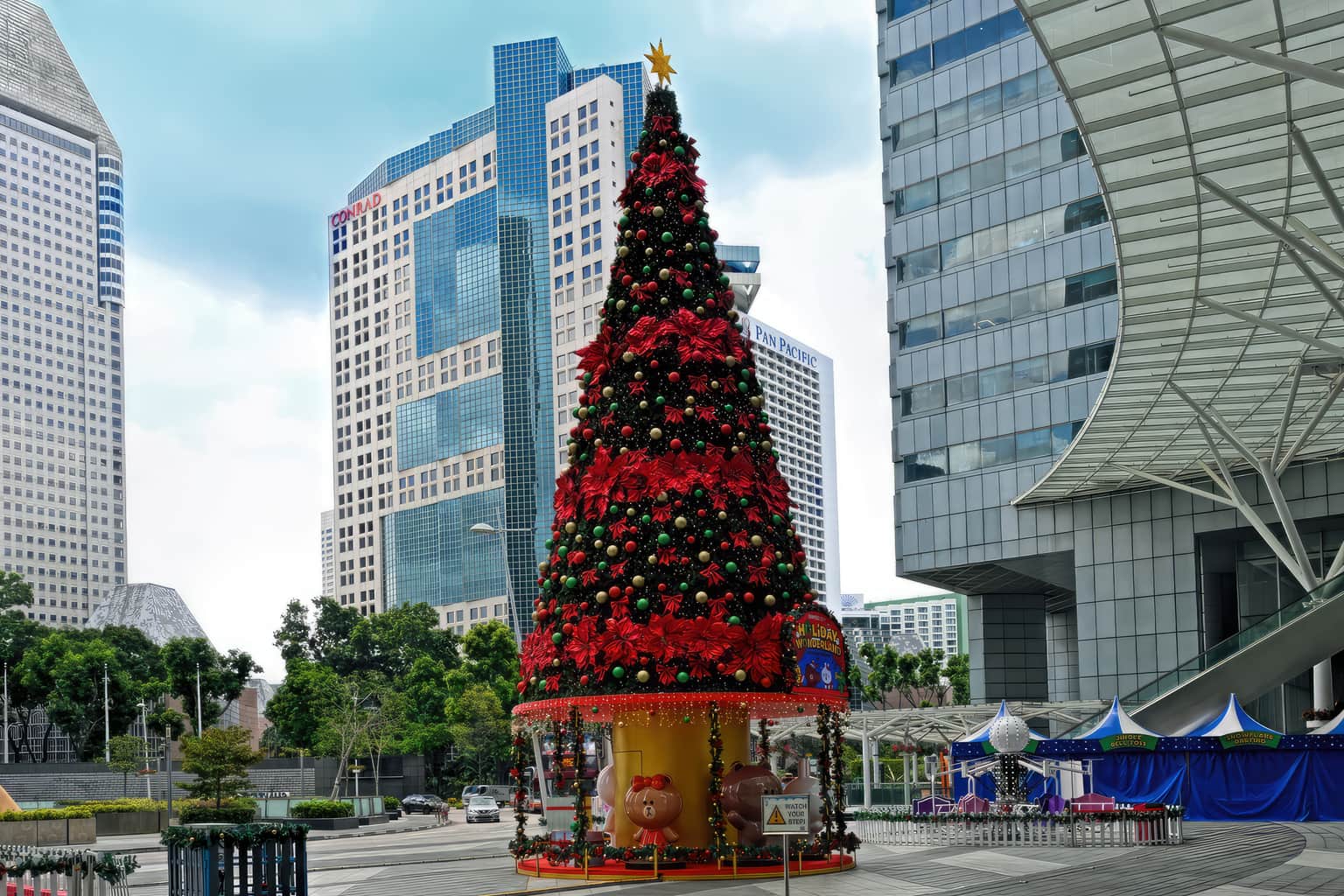 Suntec City, <em>Singapore</em>