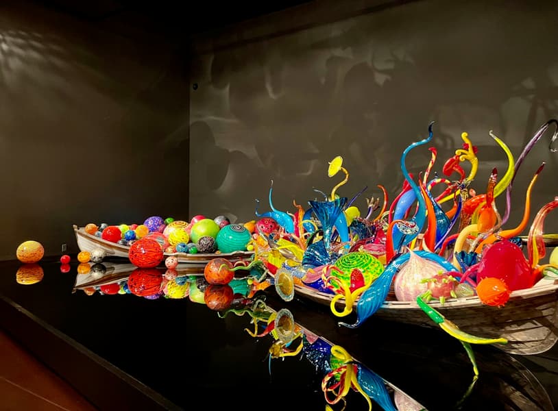 Chihuly Garden and Glass Tickets, Seattle Image