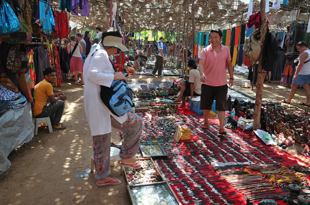 Shopping at Varca Beach