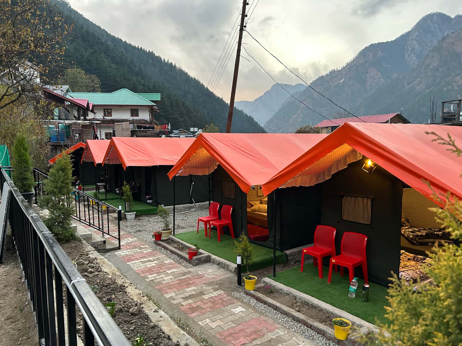 Mountain View Camping in Kasol
