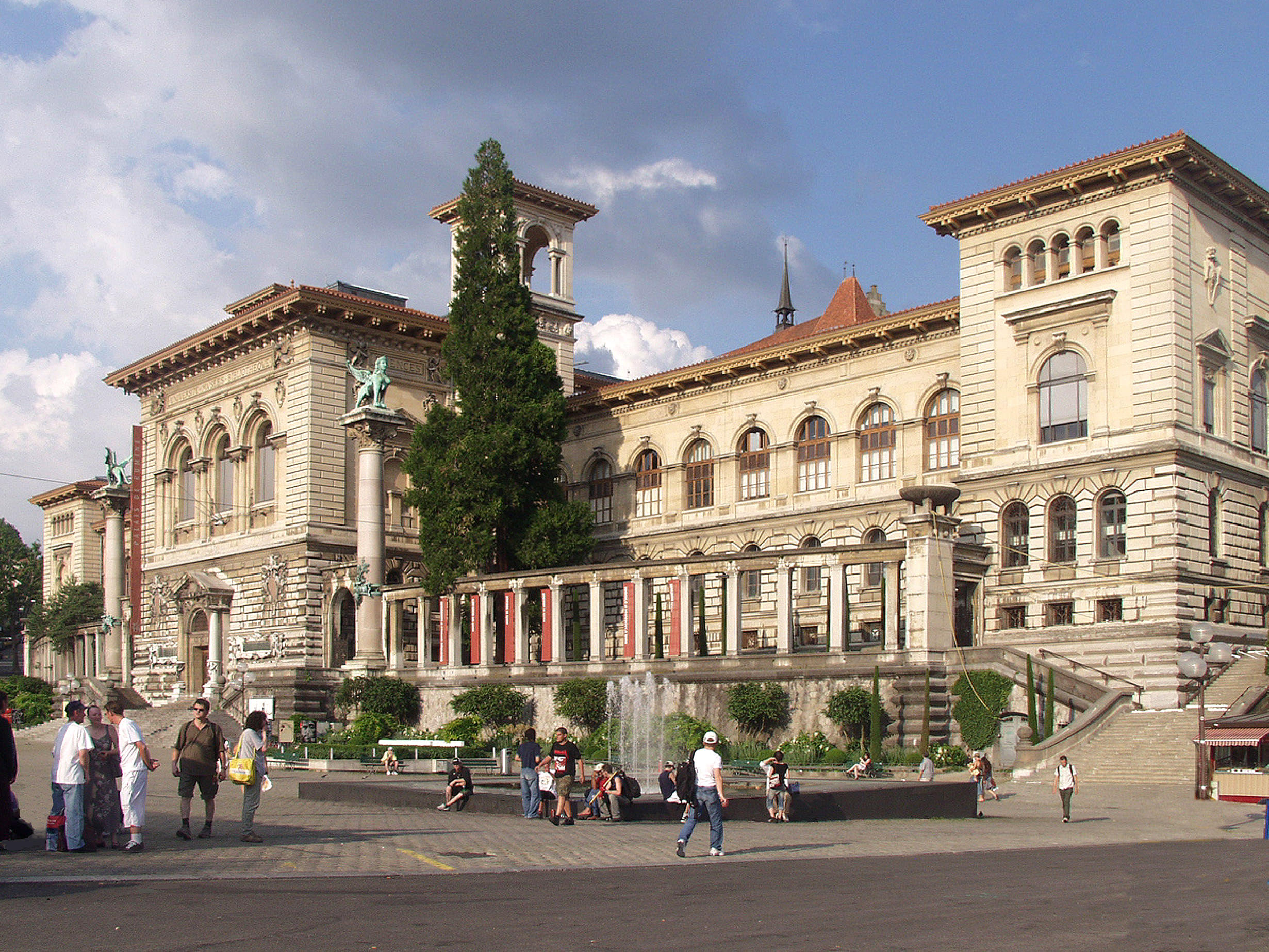 Palais De Rumine Overview