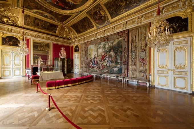 The Royal Table Antechamber