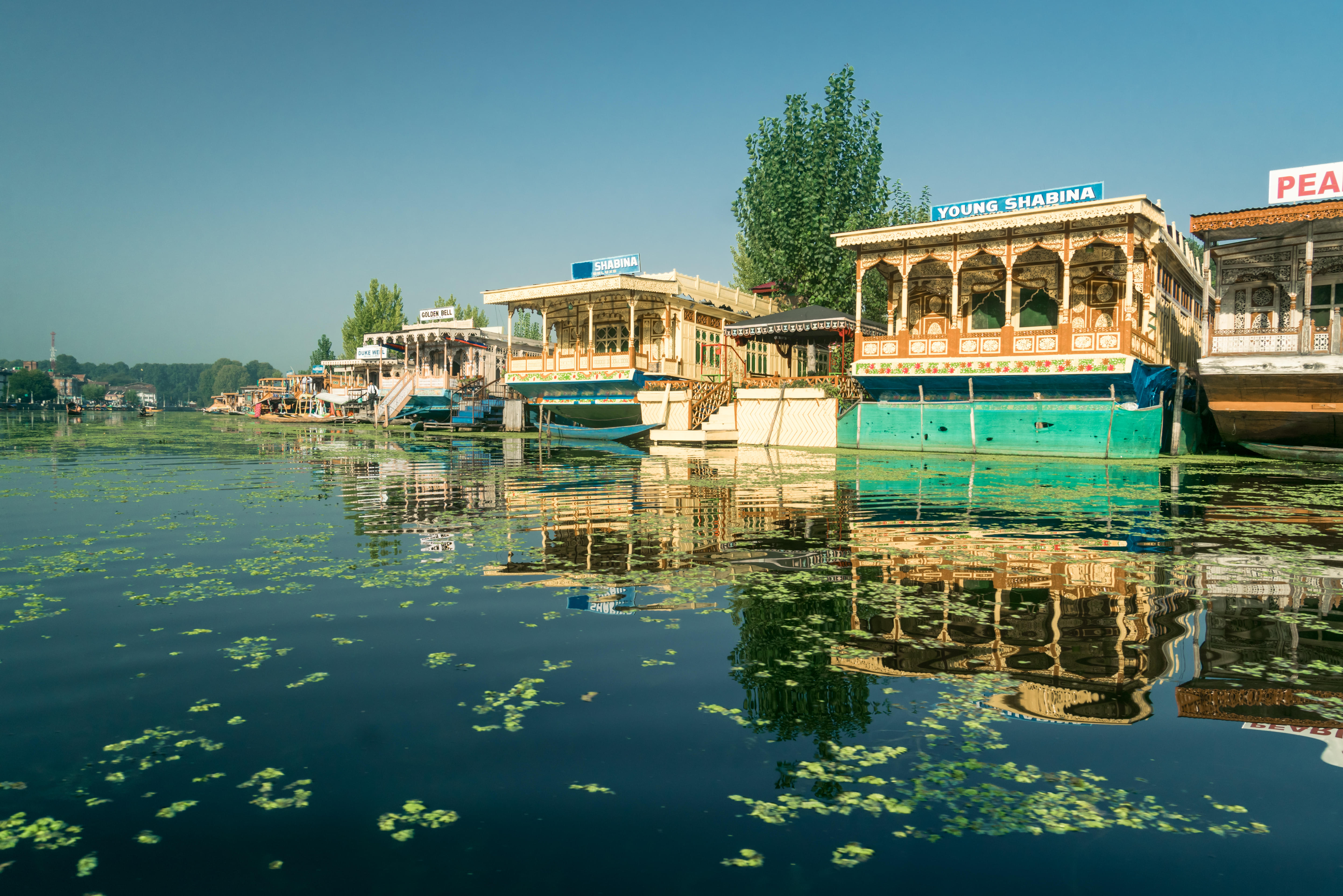 Kashmir Tour Packages | Upto 40% Off