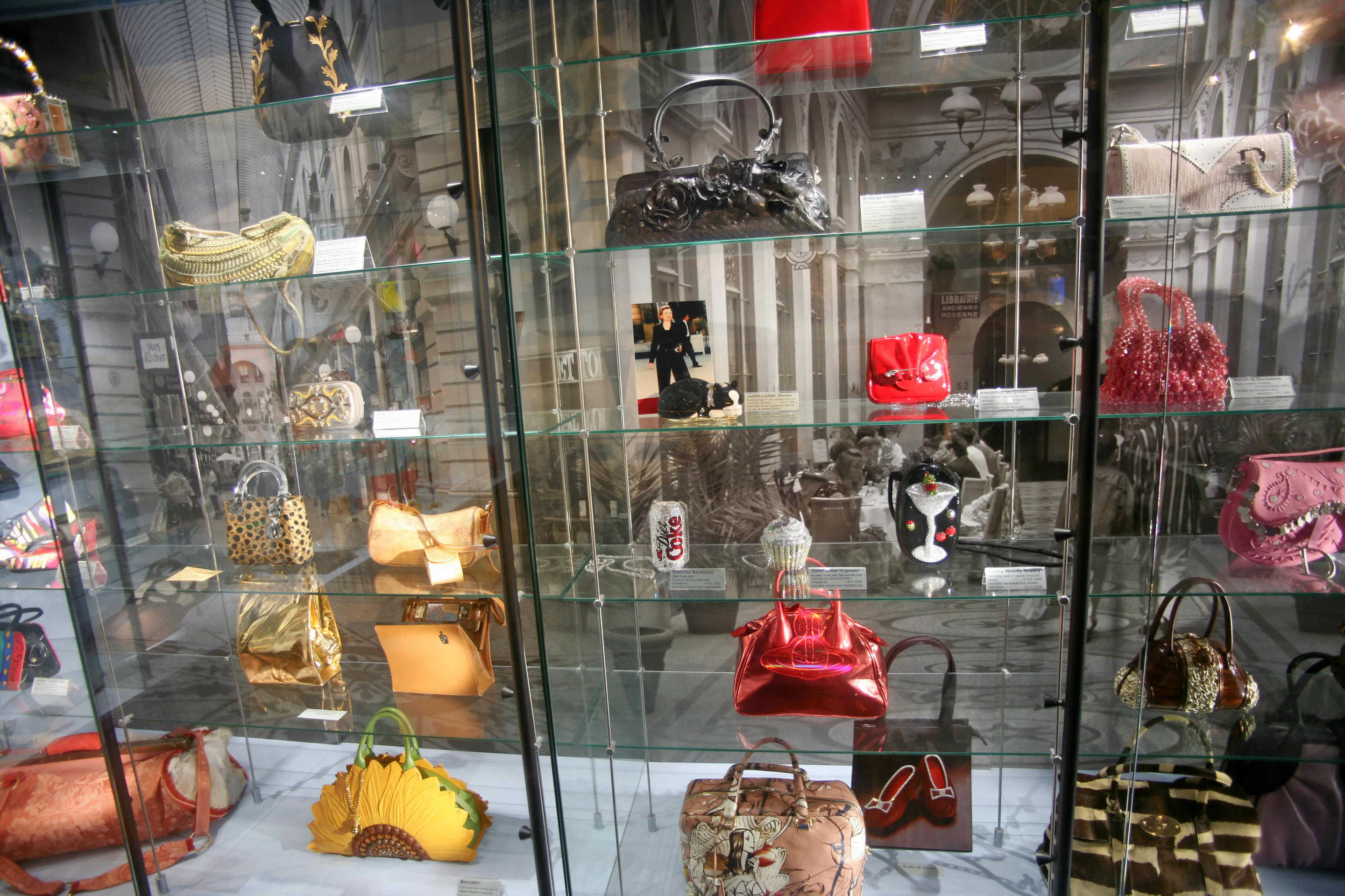 Museum Of Bags And Purses Overview