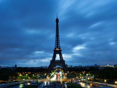 Be mesmerized by the beauty of of the Eiffel Tower